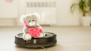 4 Thoughtful Gifts to Send to a New Parent